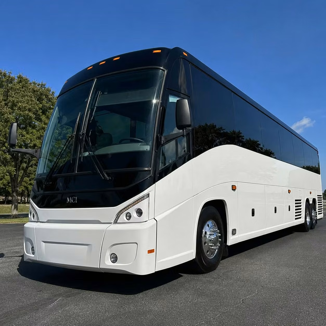lagrange 15 to 50 passenger party buses for concert nights out in lagrange