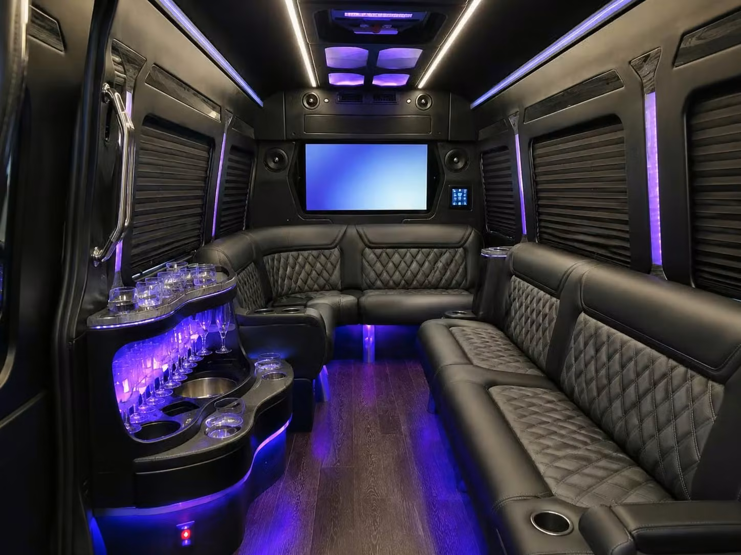 lagrange 15 to 50 passenger prom party buses and sprinter limos in lagrange