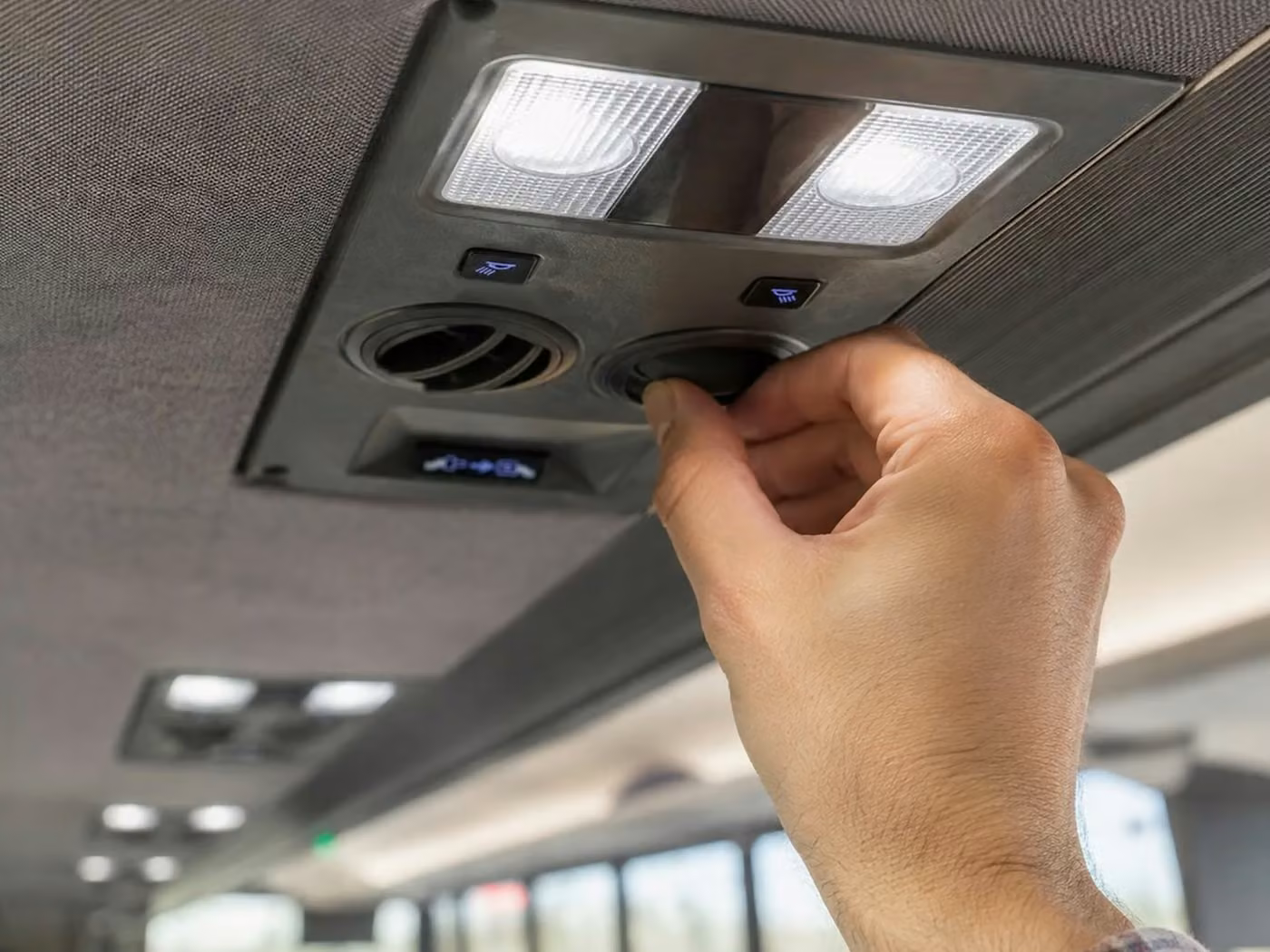 lagrange 18 passenger minibus climate control