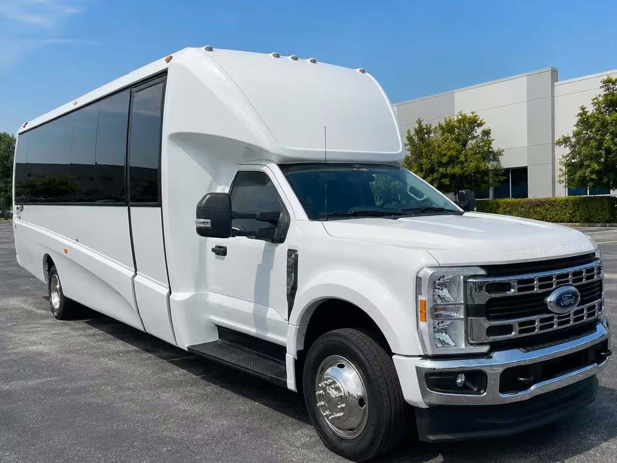 lagrange 25 passenger minibus rental
