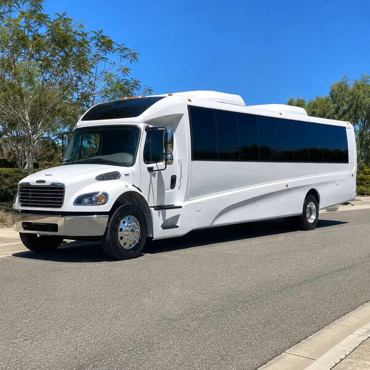 lagrange 35 passenger minibus rental