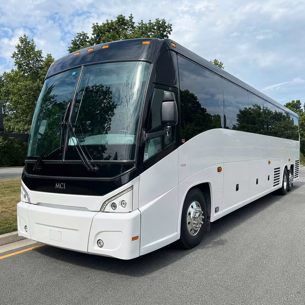 lagrange buses for music festivals