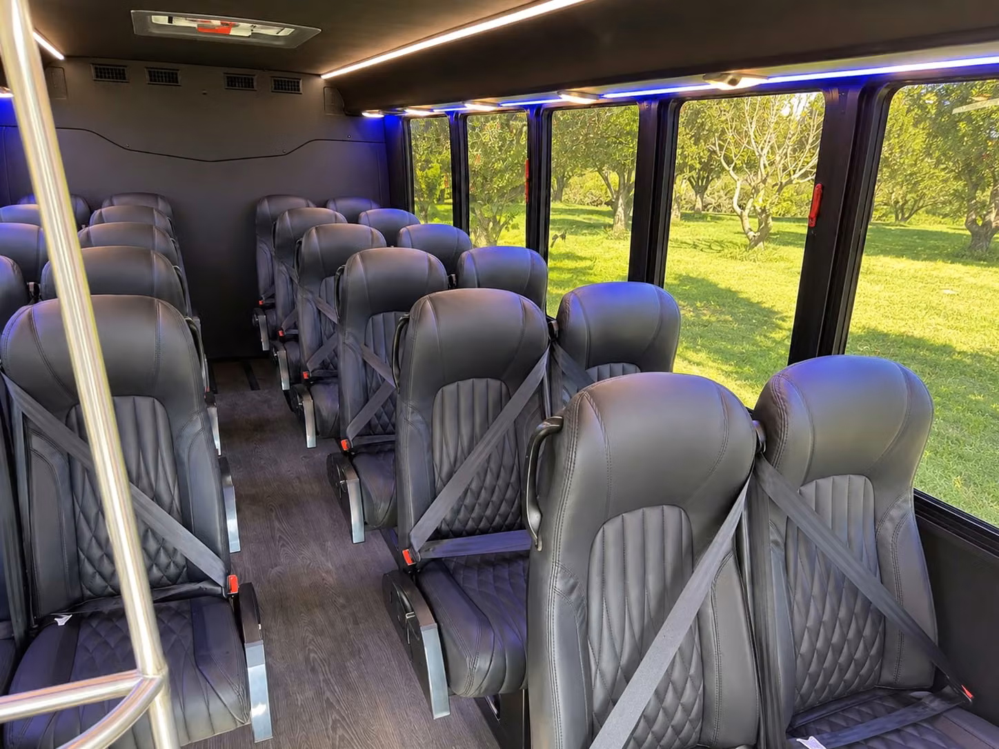 lagrange minibus interior 3